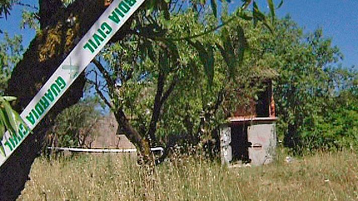 Telediario 1 - Dos niños encontrados en un pozo