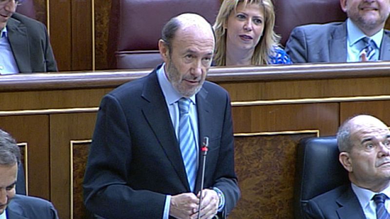 El congreso se pone de acuerdo al condenar las protestas de los indignados