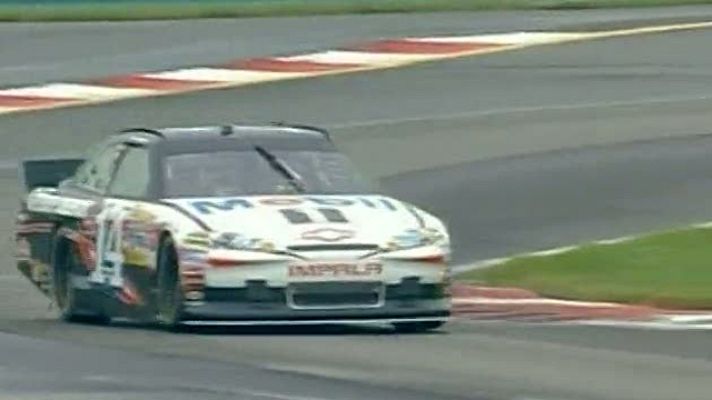 Telediario 1 - Hamilton prueba la Nascar