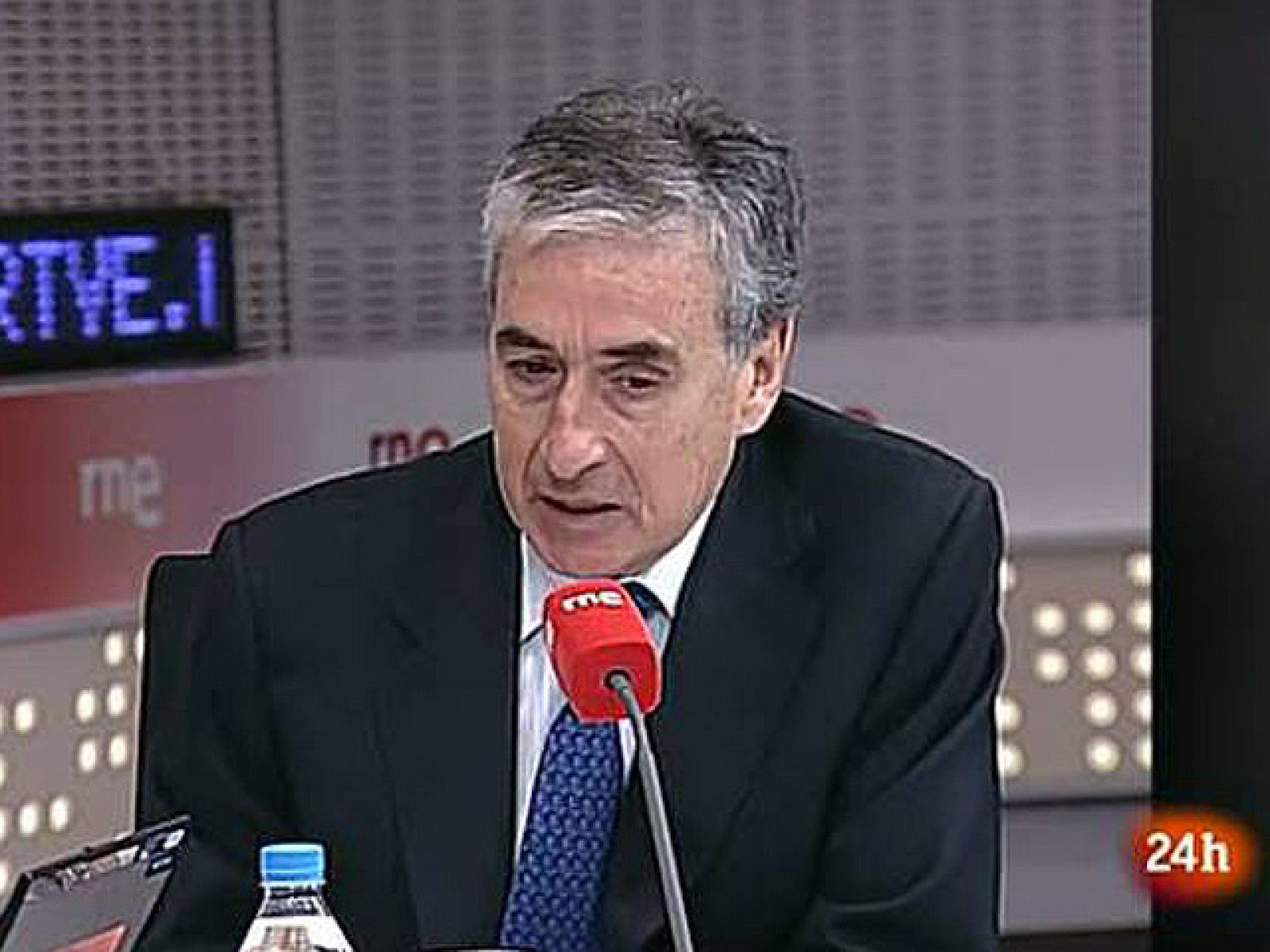 Jáuregui: "Lo de Barcelona no fue 15-M sino una mezcla de antisistemas y radicales" - Informativo 24h | Ver