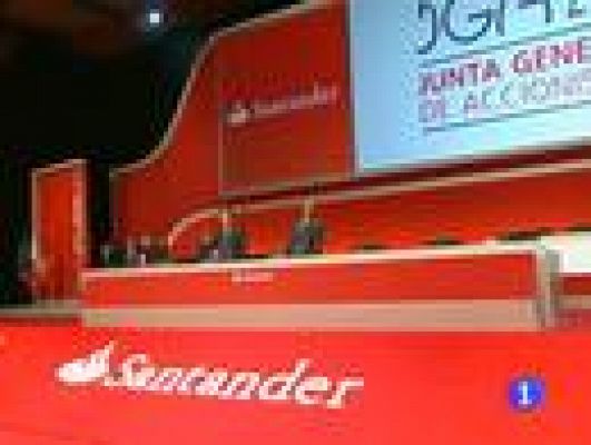 Telediario 1 - Botín sufre las críticas del 15M