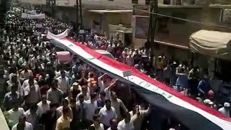  En Siria, han muerto al menos 19  personas en todo el país durante las manifestaciones contra el régimen convocadas en diversas ciudades. La cifra provisional la han facilitado los denominados Comités de Coordinación Locales en Siria. 