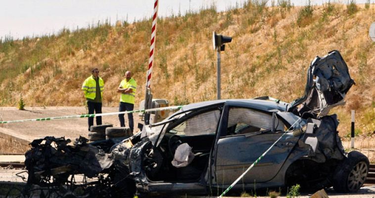 Telediario 1 - Accidente de tráfico