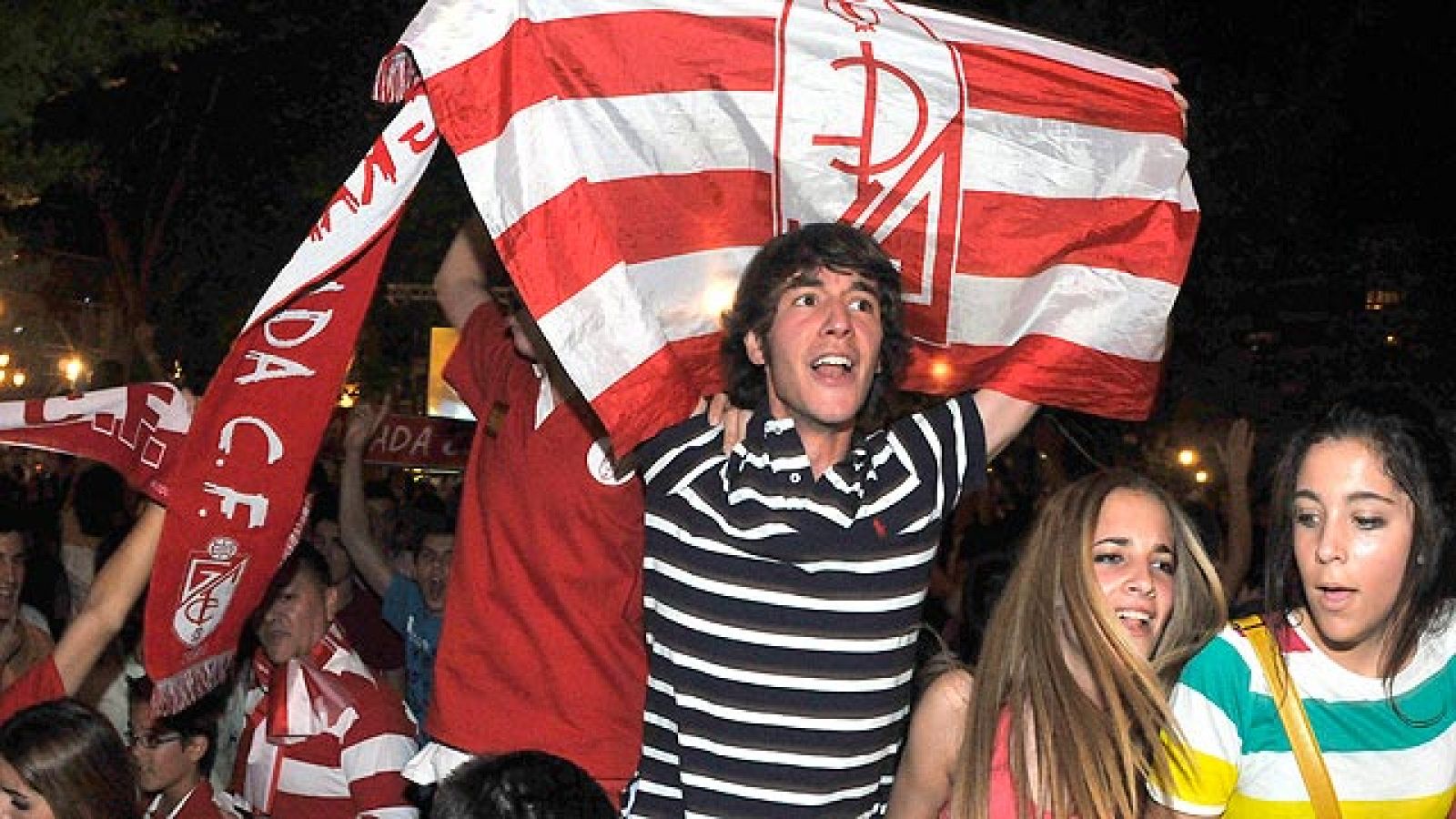 Granada celebra el ascenso a Primera