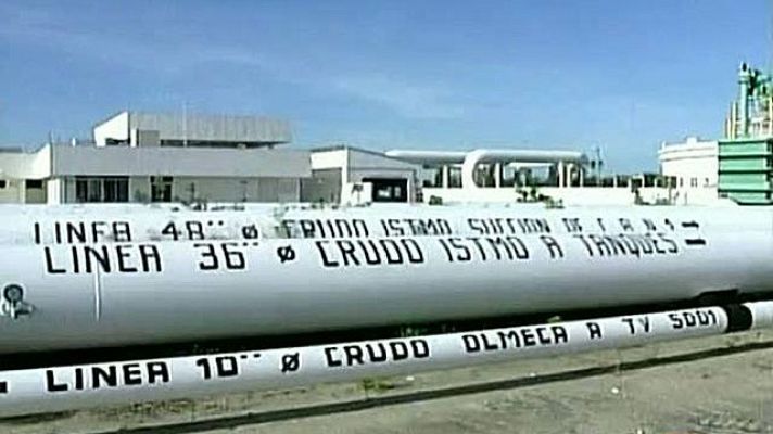 Telediario 1 - Robo de petróleo en México