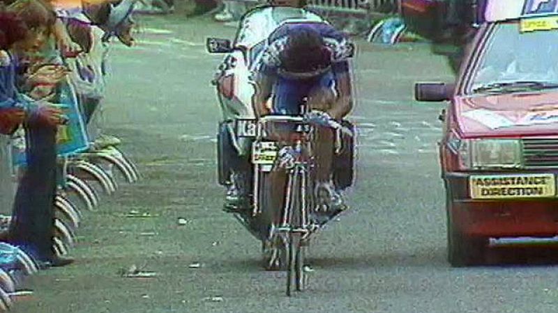 Miguel Indurain llegó justo de forma a la salida del Tour de Francia 1989, pese a ello consiguió hacer una importante labor en apoyo de Pedro Delgado y logró ganar su primera etapa en la ronda francesa, tras una larga escapada con final en Cauterets.