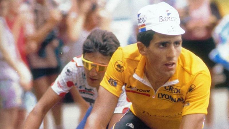 Indurain, tras reservarse durante la primera semana, marcó un hito en la contrarreloj de Luxemburgo dejando al resto de favoritos a una distancia de entre tres y diez minutos tras ganar la etapa; la prensa francesa comenzó a nombrarlo como "el extrat