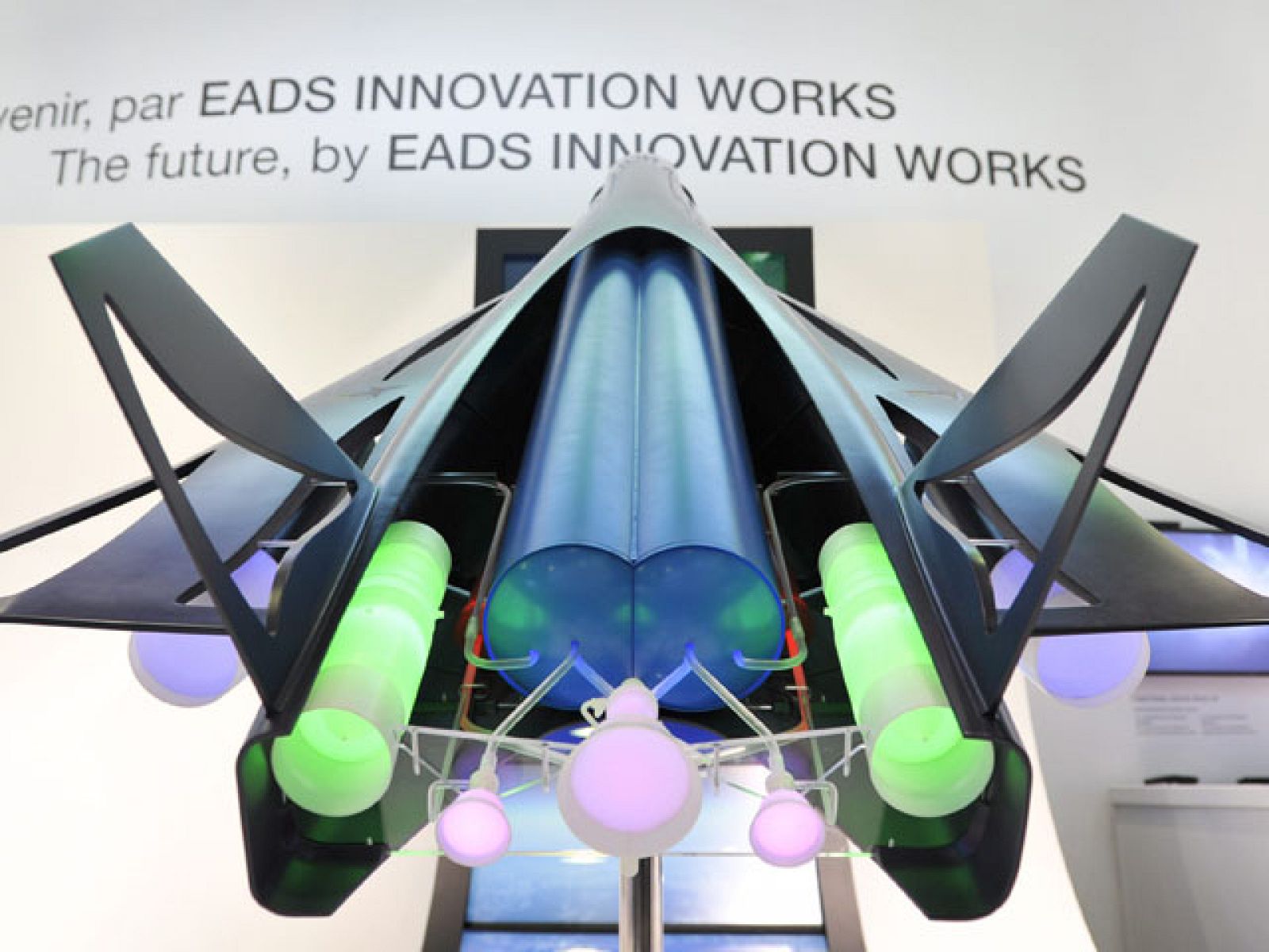 Presentan un avión que en 2050 volará de Madrid a Tokio en dos horas y media