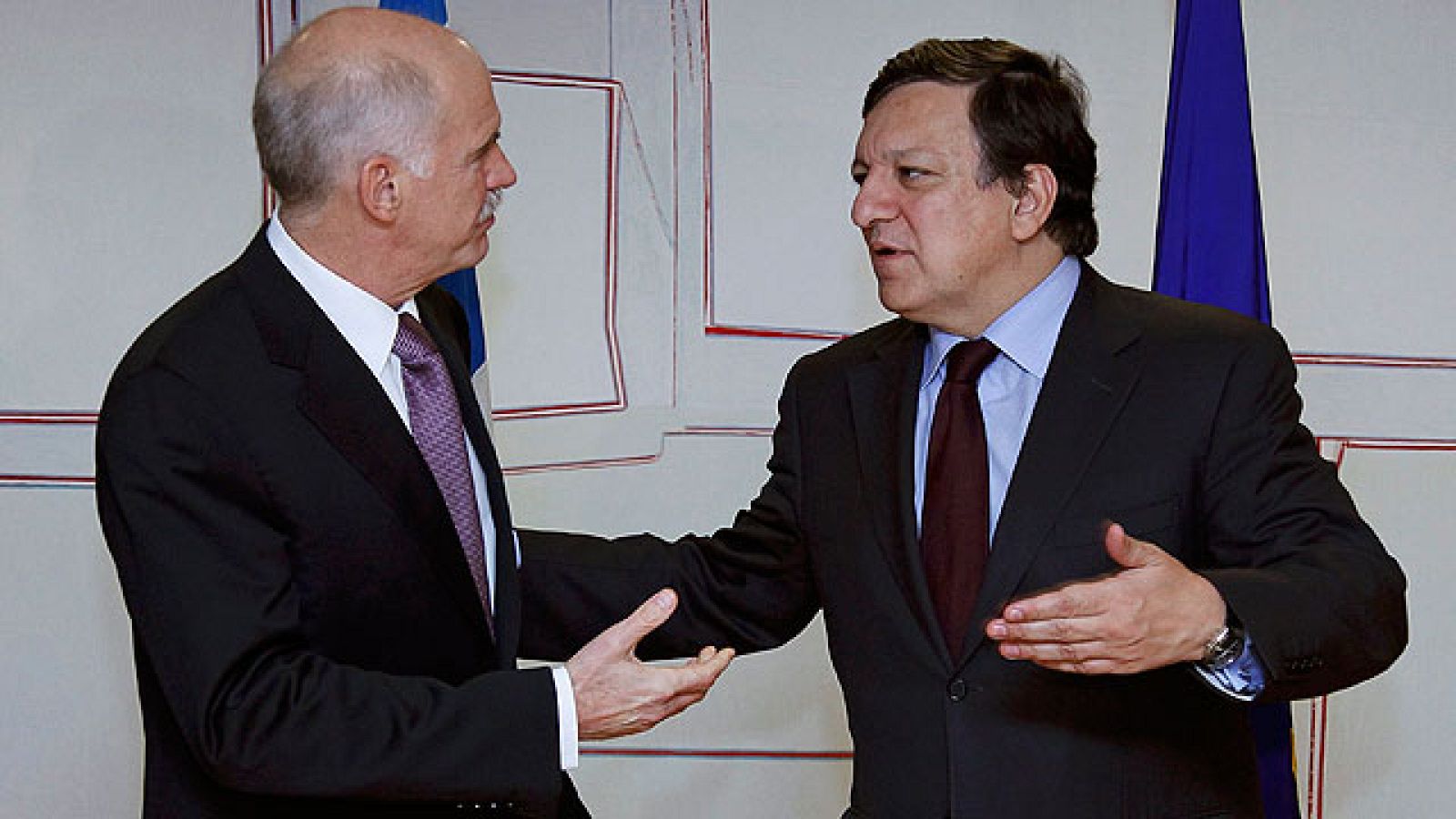 El primer ministro griego debe superar este martes el voto de confianza en el Parlamento - Informativo 24h | Ver