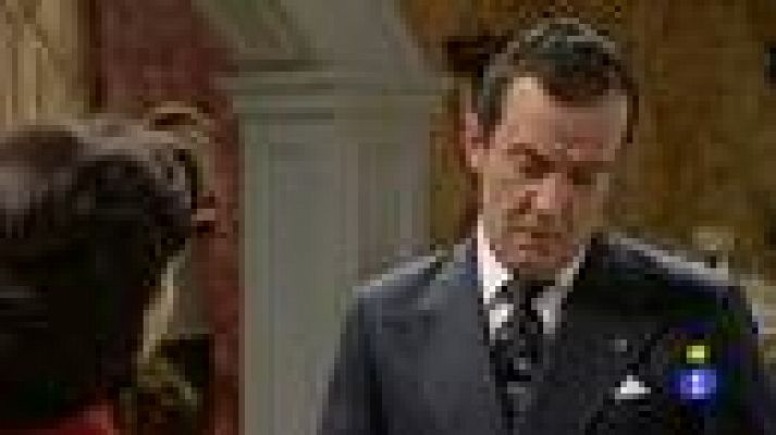 Amar en tiempos revueltos - Andrés exige a Benita la verdad