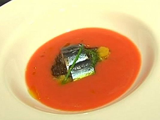 Sardinas con gazpacho