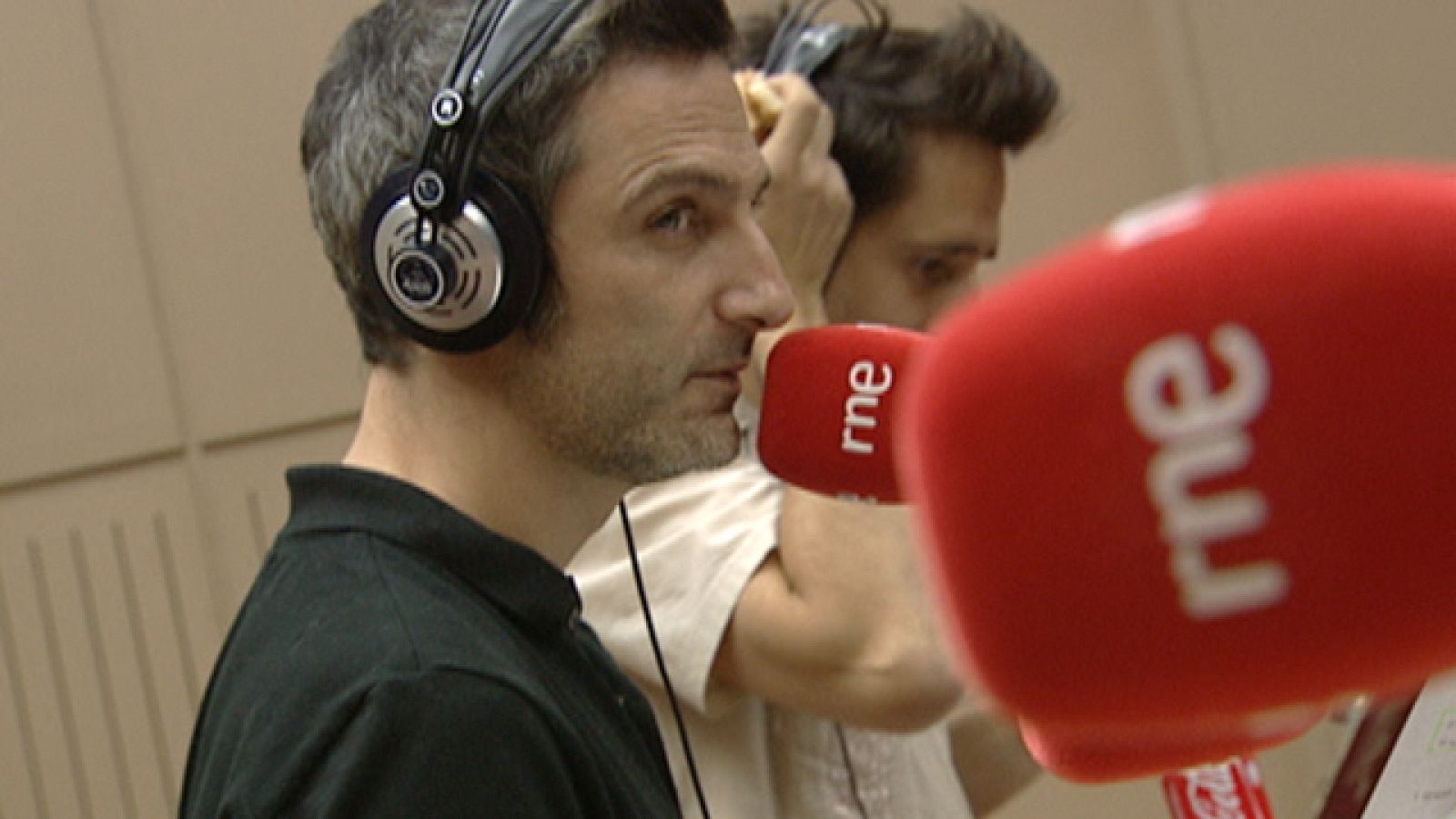 "Extraños en un tren" en Radio 3