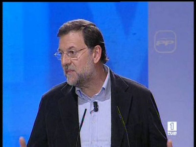 Rajoy presenta su candidatura