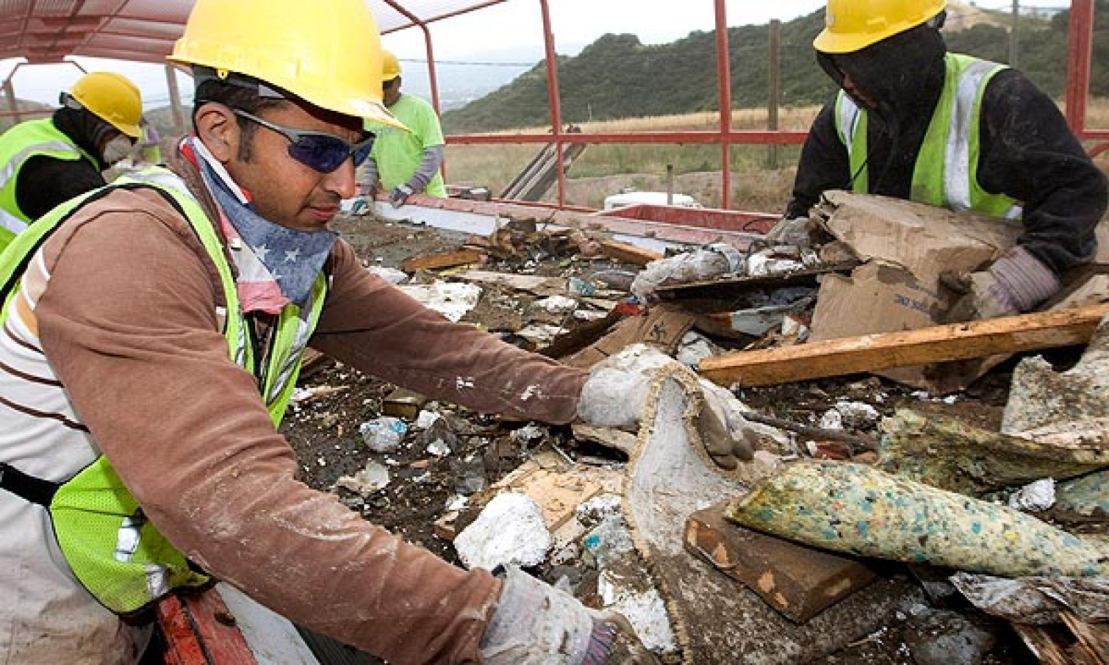 Cuando la comida está en los basureros