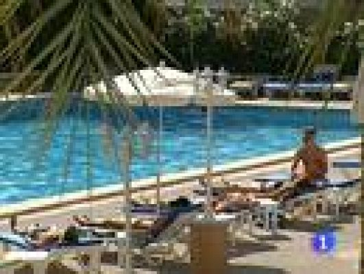 Telediario 1 - Aumento de turistas extranjeros