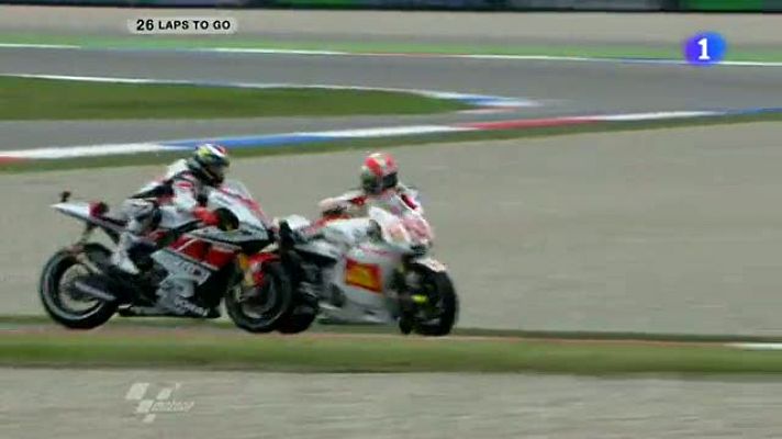  - 'Sic' y Lorenzo se van al suelo