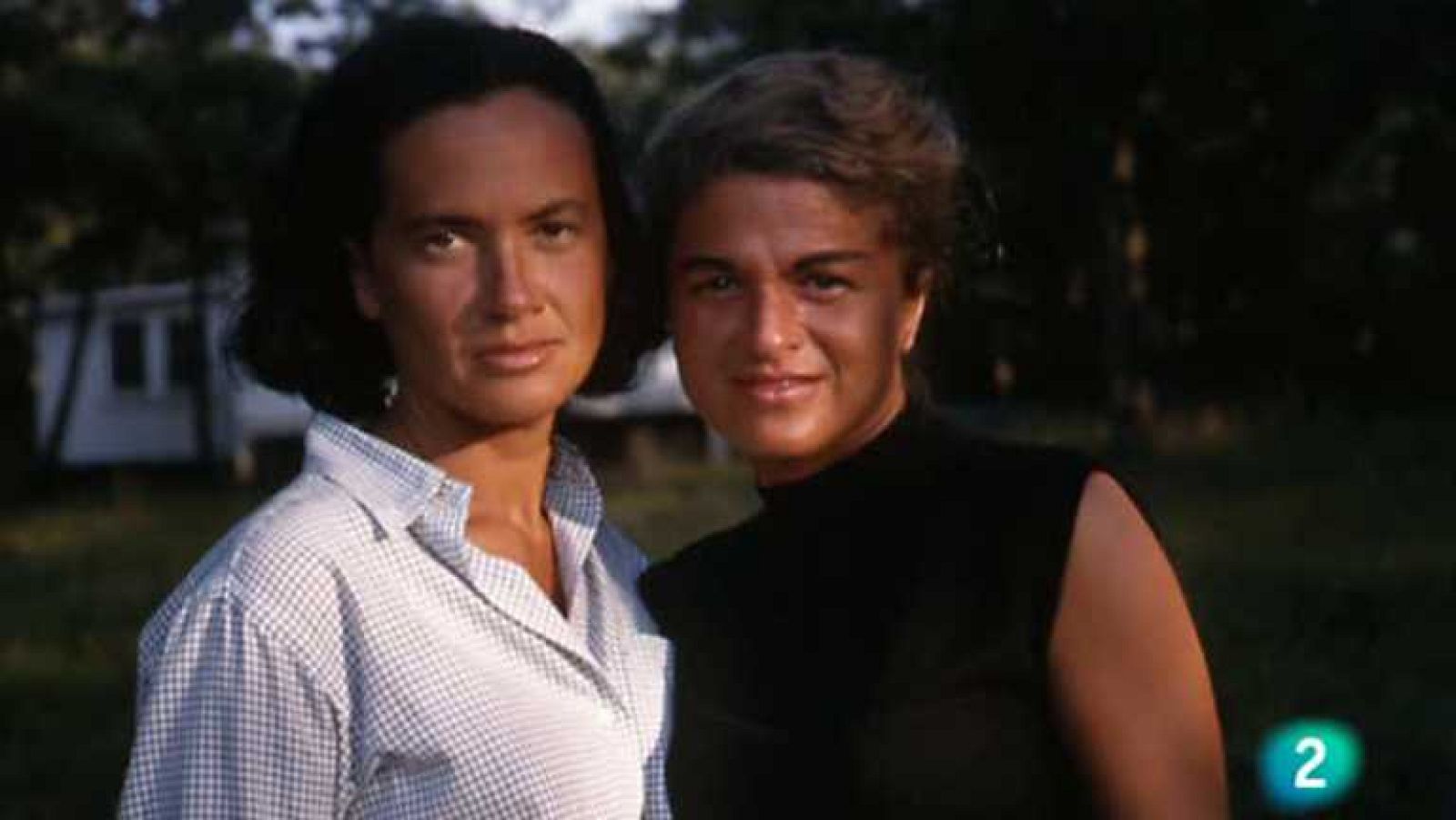 La noche temática - Edie & Thea: un largo compromiso - Ver ahora