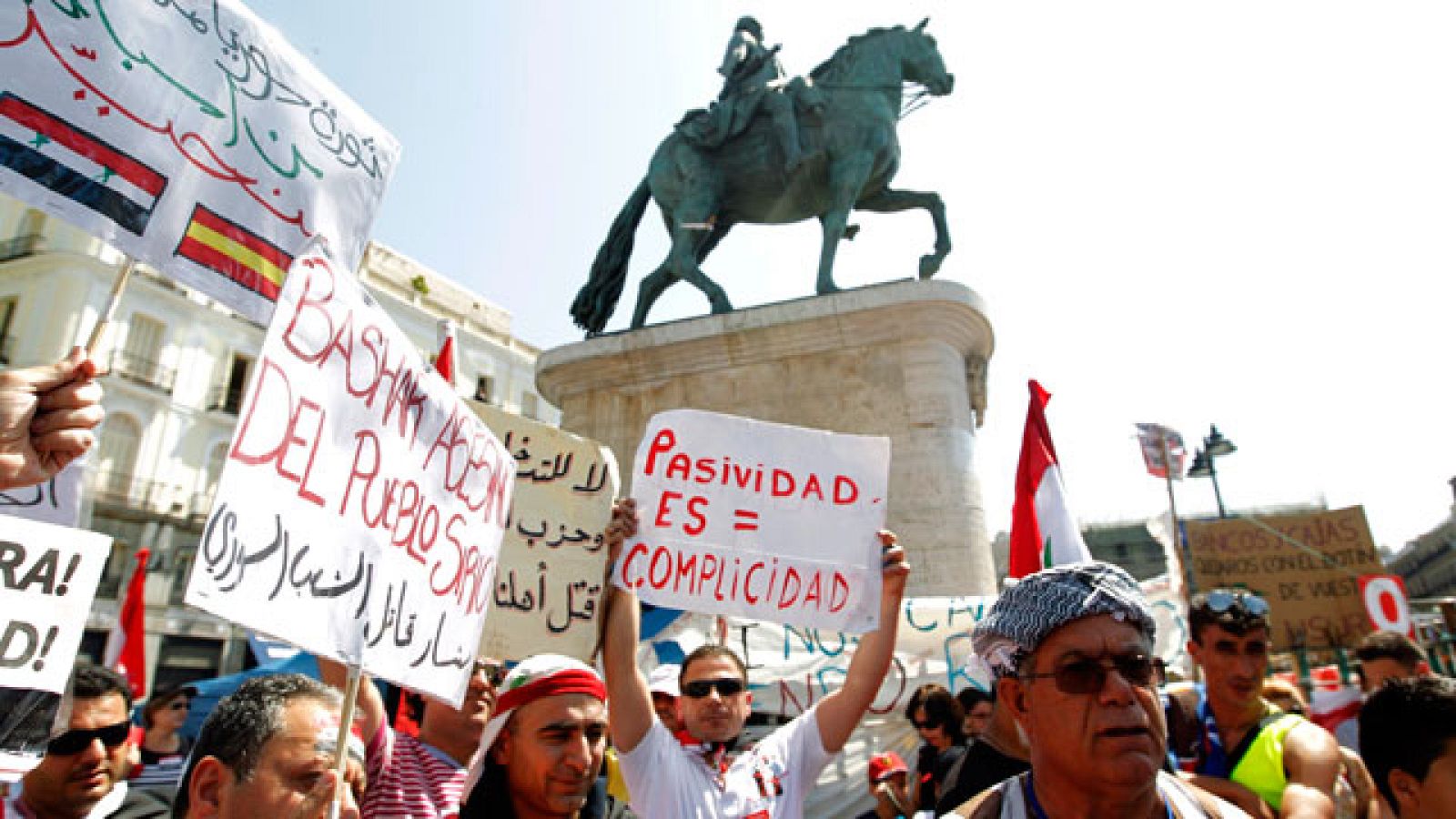  Manifestación de sirios en la Puerta del Sol contra Bashar al Assad