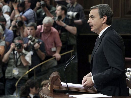 Debate sobre el Estado de la Nación - Zapatero: "España ha pasado de una recesión a una lenta recuperación"