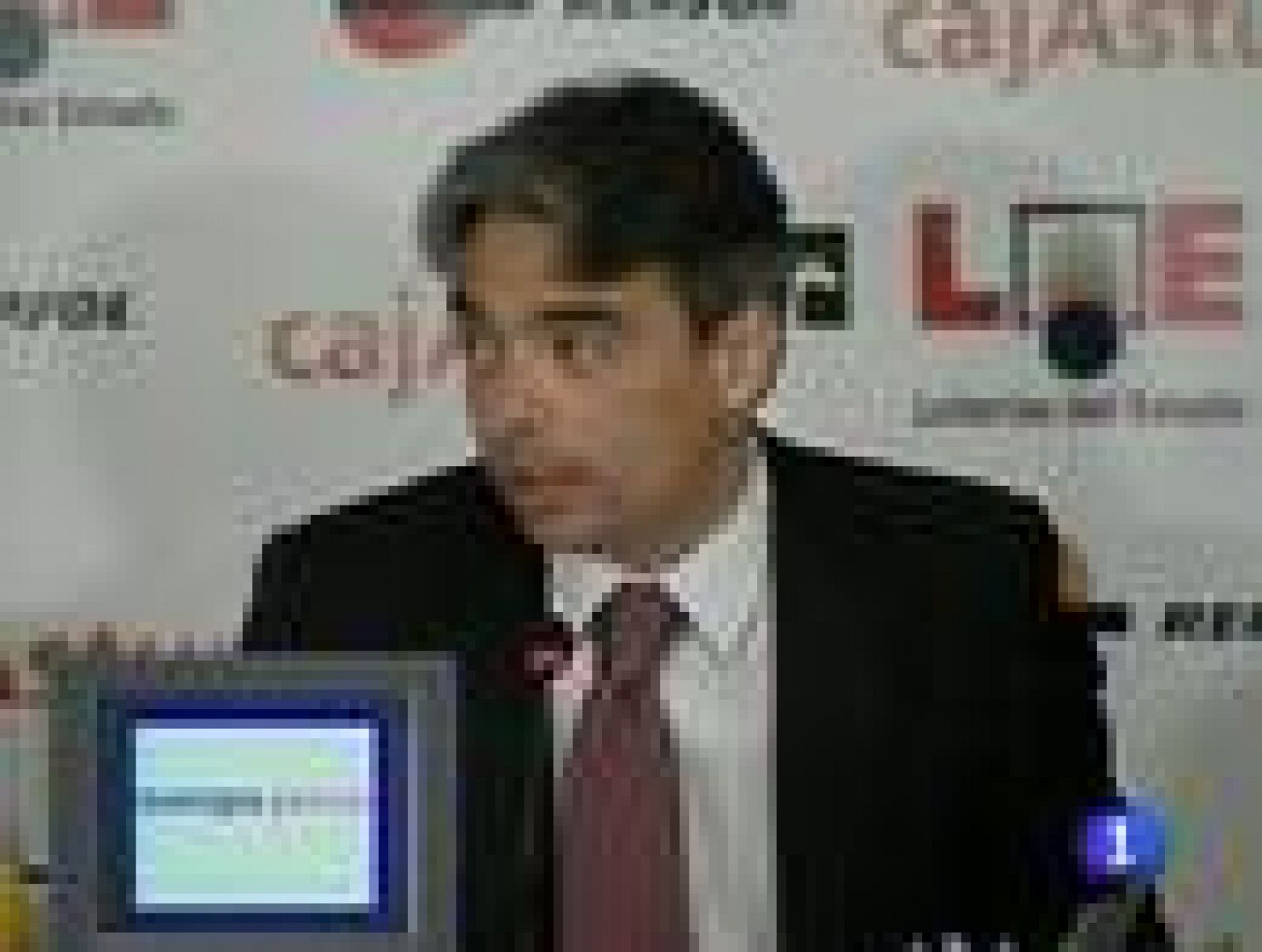 El secretario de Estado para el Deporte, Albert Soler, ha anunciado que creará un mesa para debatir un nuevo modelo del fútbol español. Todos coinciden en que el actual está ahogando económicamente a los clubes.