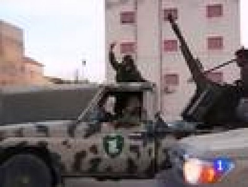 La OTAN niega cualquier vinculación con el envío de armas de Francia a los rebeldes libios