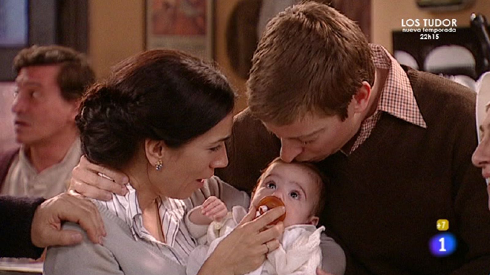 Amar - Marisol regresa a los brazos de Manolita