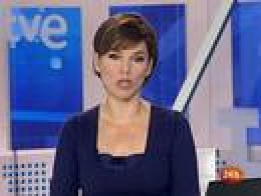  - Chávez admite que tiene cáncer