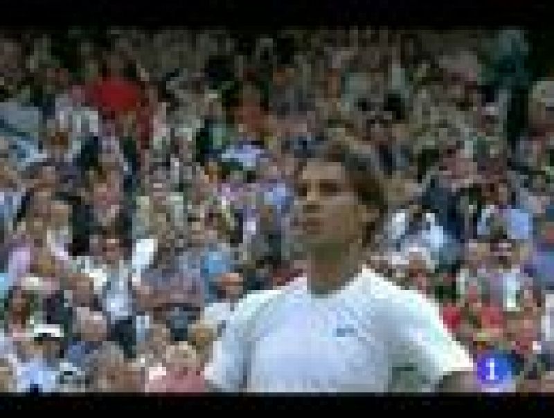 Rafa Nadal ha superado a Andy Murray en las semifinales de Wimbledon y jugará la final del torneo frente a Novak Djokovic, que le ha superado en los cuatro enfrentamientos que han tenido este año.
