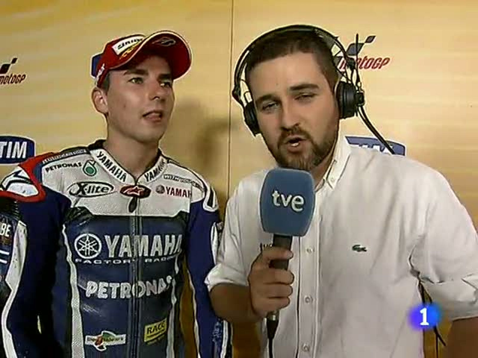 Jorge Lorenzo, ganador del GP de Italia, ha recortado nueve puntos a Stoner y cree que es posible dar caza al australiano,.