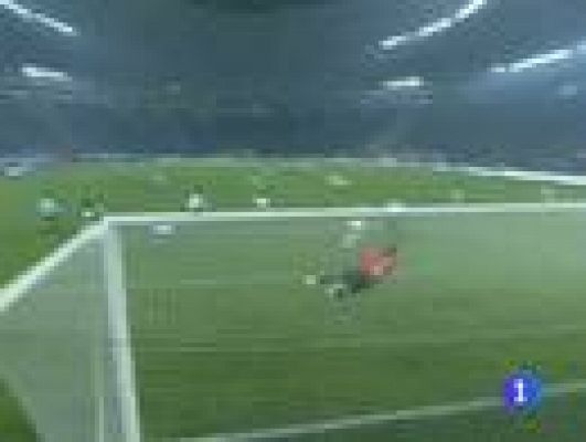 Telediario 1 - Los internautas prefieren a Agüero