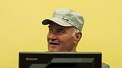 La expulsión de Mladic no supone la interrupción del proceso contra él