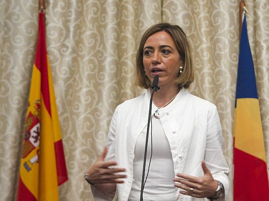 Informativo 24h - Chacón negocia armas pesadas para los atuneros a cambio de formación militar