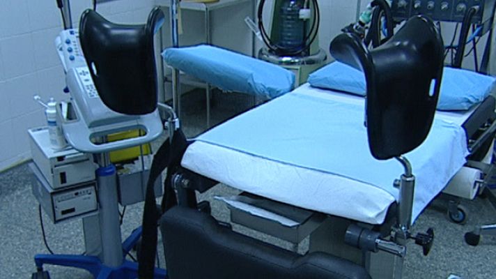 Telediario 1 - Ley del aborto, desigualdades