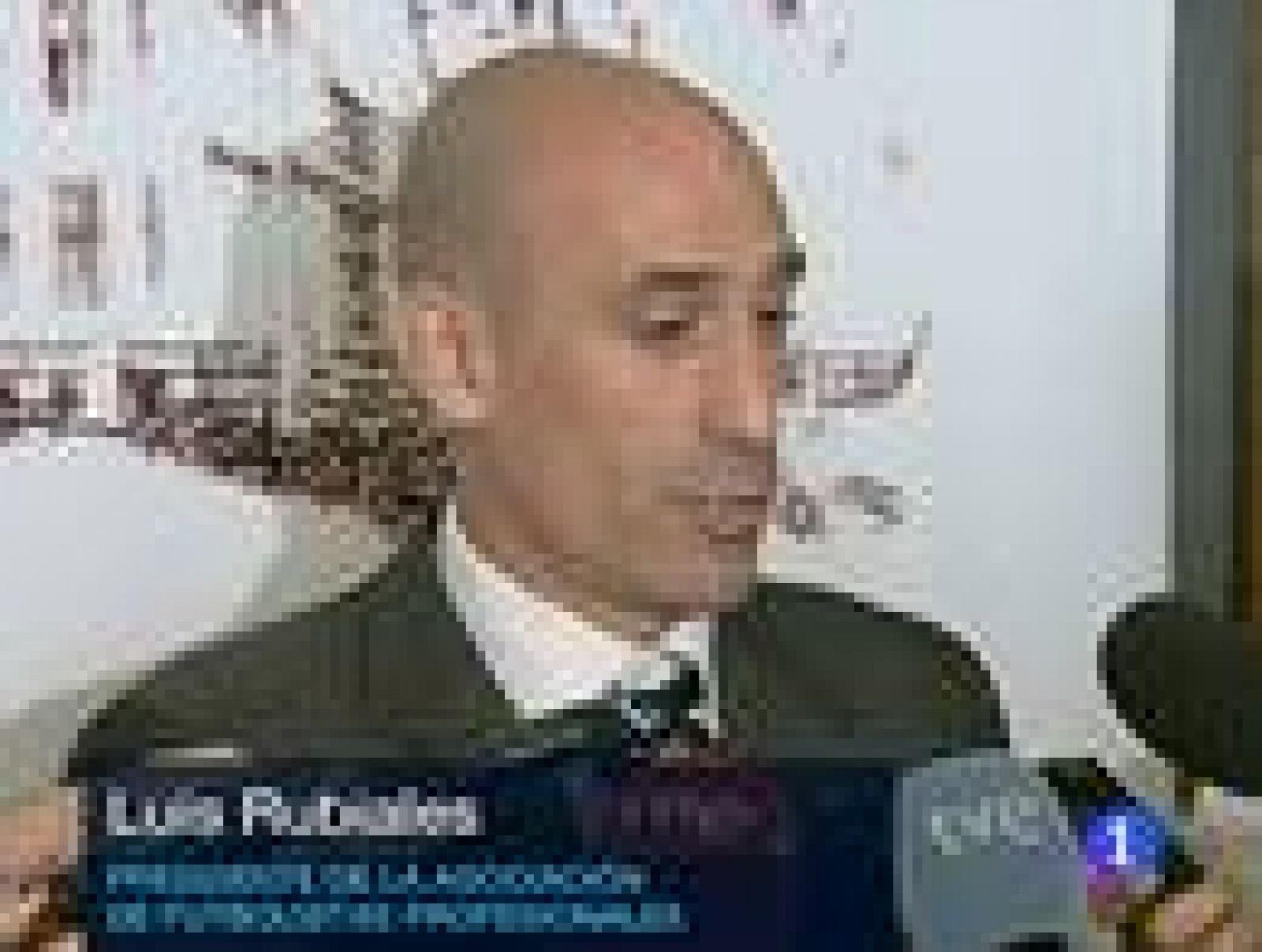 Telediario 1: Rubiales: "La liga no corre riesgo" | RTVE Play