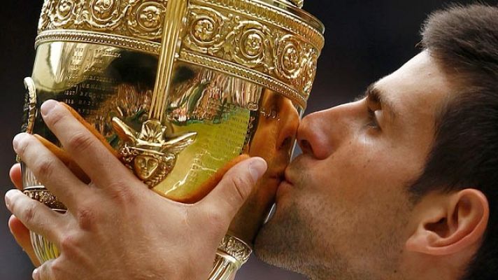 Telediario 1 - Djokovic celebra Wimbledon en Serbia
