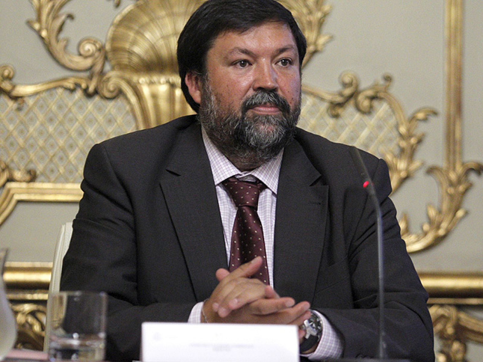 El borrador de la nueva Ley de Enjuiciamiento Criminal pretende dar a los fiscales el control de la instrucción, tal y como ha confirmado este martes el ministro de Justicia, Francisco Caamaño. Ha dicho que su departamento tiene un "borrador muy consolidado" de esta nueva ley, aunque ha añadido que el anteproyecto debe ser estudiado antes por el Consejo de Ministros.