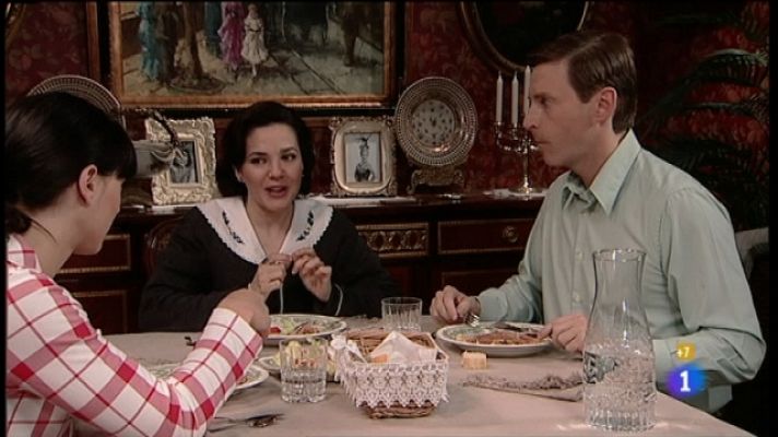 Amar en tiempos revueltos - T6 - Capítulo 221