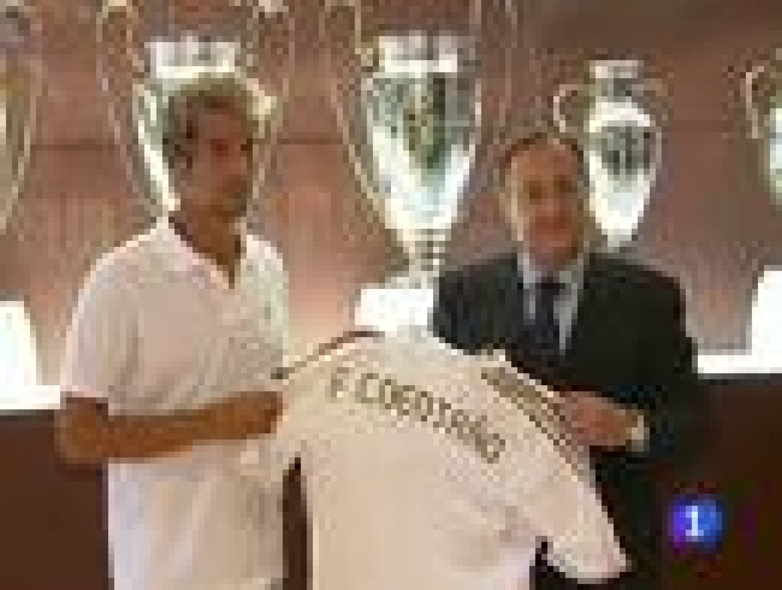 Coentrão: "Estar aquí es cumplir un sueño" | Ver