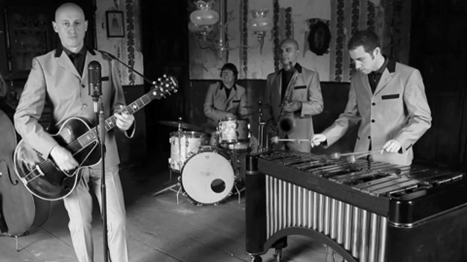 Jorge Ilegal y Los Magnificos - No creo