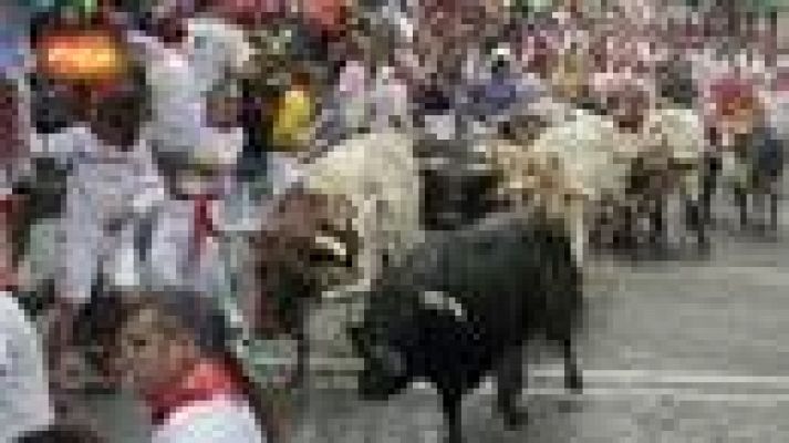 RNE te narra el primer encierro de San Fermín 2011 en imágenes