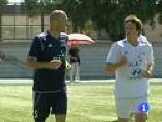 Telediario 1 - Zidane, nuevo director del Real Madrid