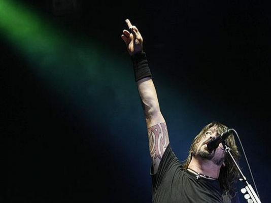 Foo Fighters impresionan al público madrileño con un concierto ante 18.000 personas