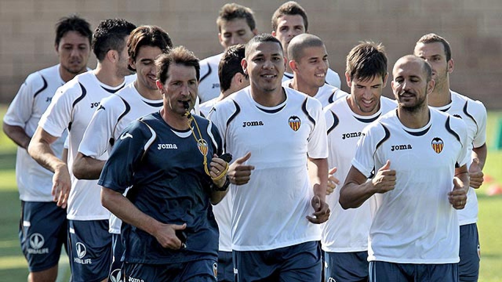 El Valencia regresa al tajo tras hacer limpia