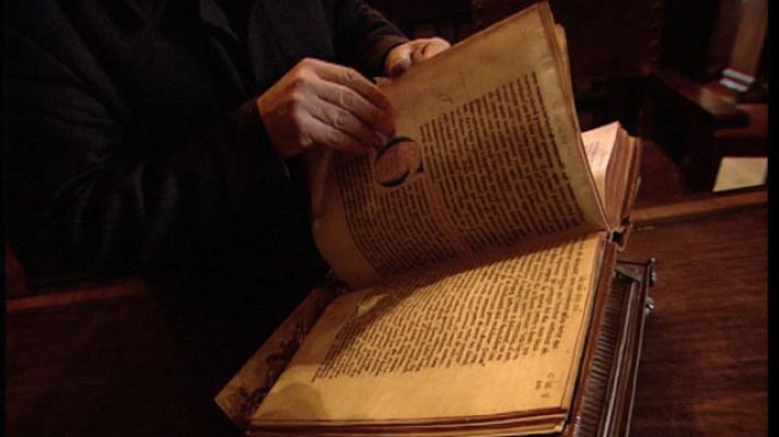 Telediario 1 - El Codice, robado por encargo