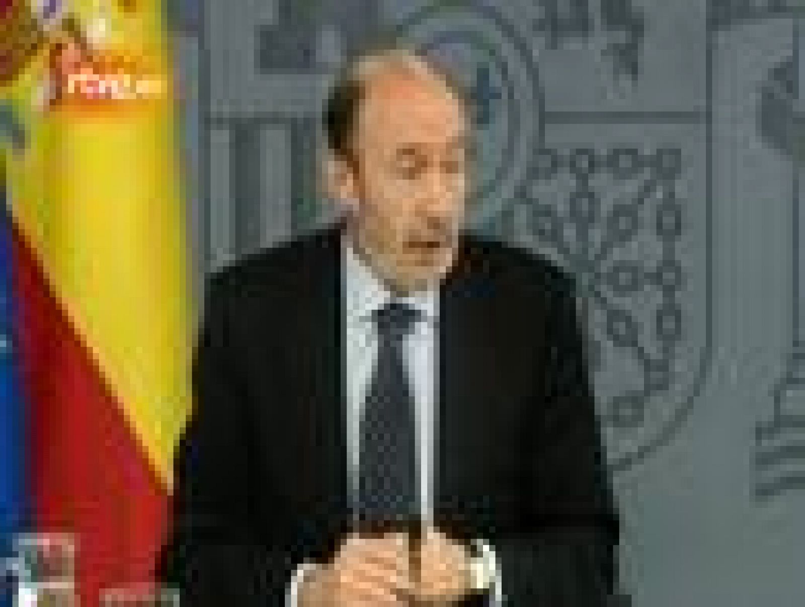 Los últimos consejos de ministros de Rubalcaba y Rajoy antes de ser candidatos