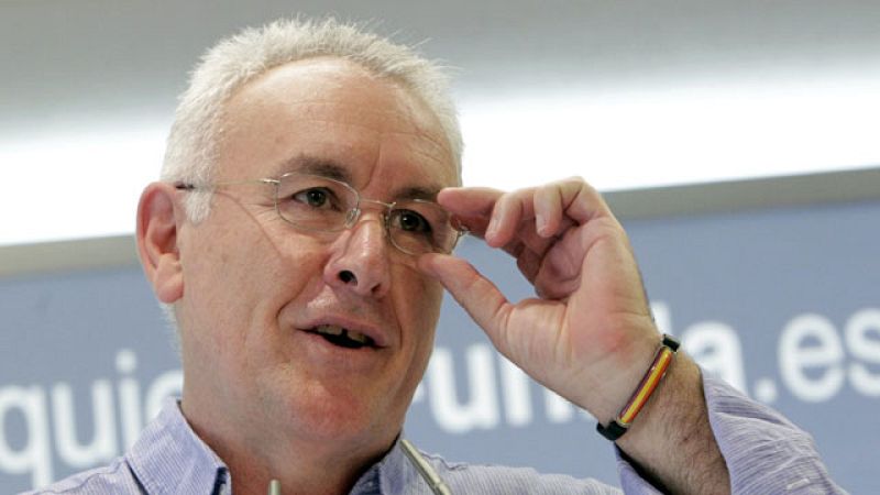 Cayo Lara asegura que las propuestas de Rubalcaba no tienen  "credibilidad"  