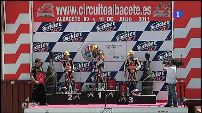 Álex Márquez, en 125GP, Carmelo Morales, en Moto2, e Iván Silva, en Stock Extreme, se han impuesto en sus respectivas categorías de la cuarta cita del Campeonato de España de Velocidad (CEV) de motociclismo, disputada en el circuito de Albacete.