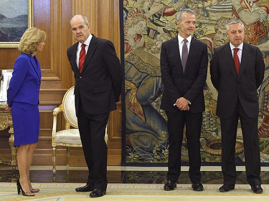  - Los dos vicepresidentes, Blanco y Camacho prometen sus cargos ante el Rey