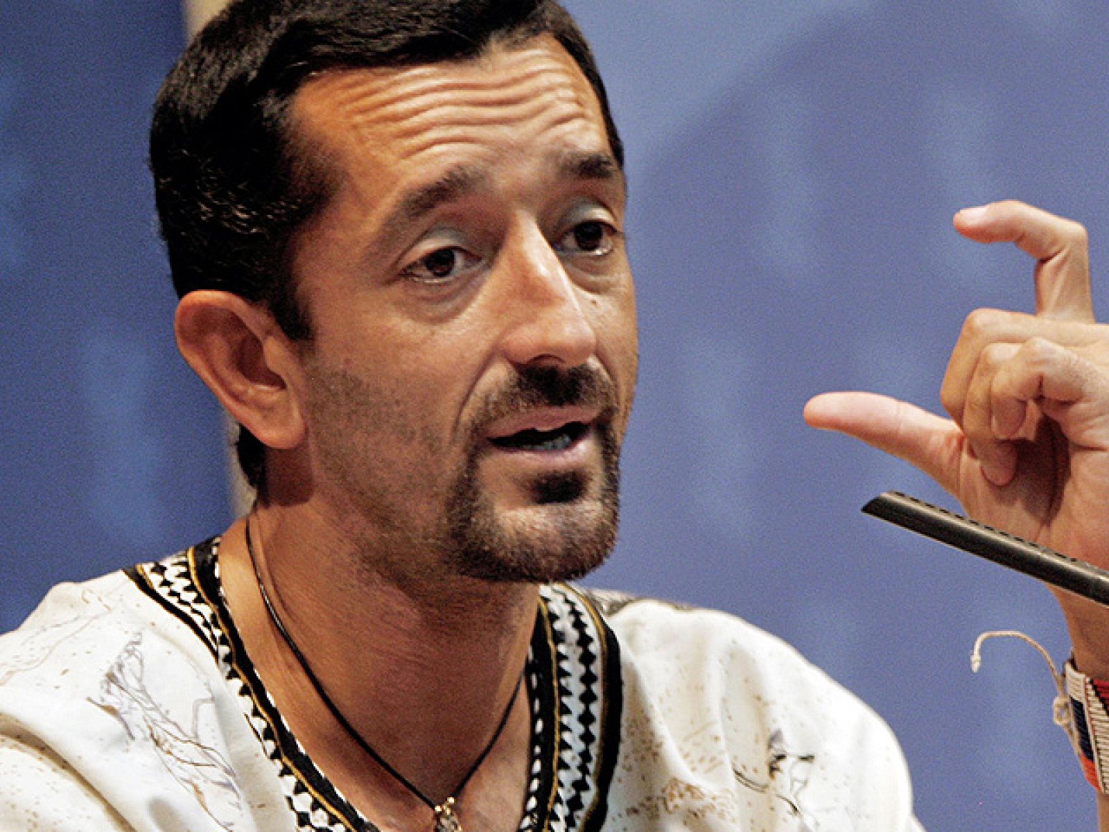 El trasplantado ayer de las dos piernas evoluciona "clínicamente muy bien"