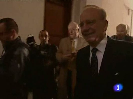  - Brown acusa a News International de recurrir a conocidos delincuentes